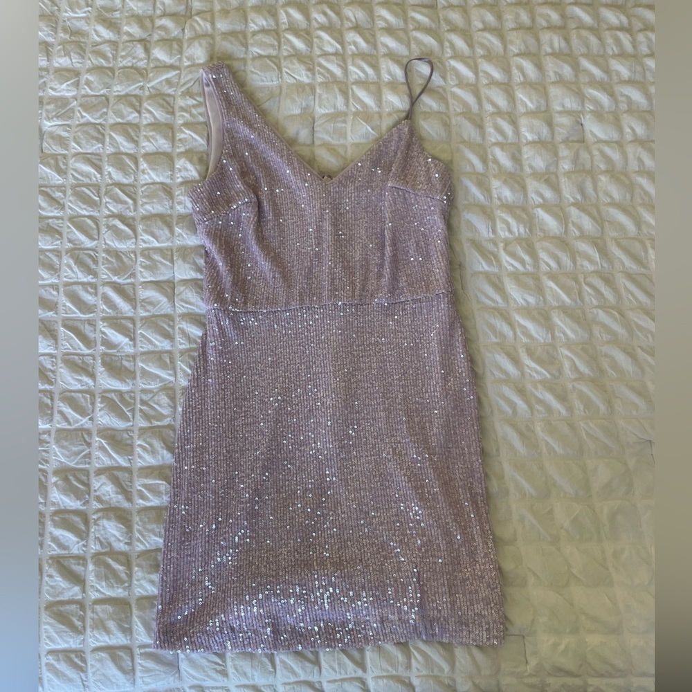 AGUA Elegant Sequin Dress in lavender